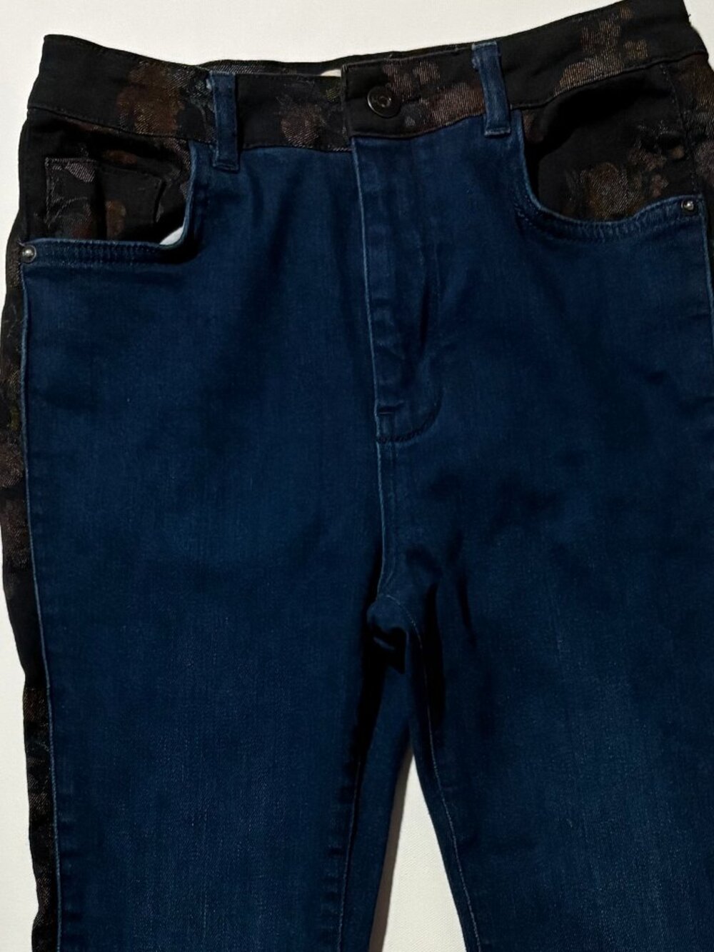 Pilcro Anthropologie High Rise Skinny Jeans 29 Floral Side Stripe Tuxedo Denim